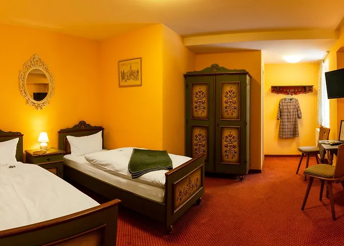 Werdenfelser Hof Szálloda 3*